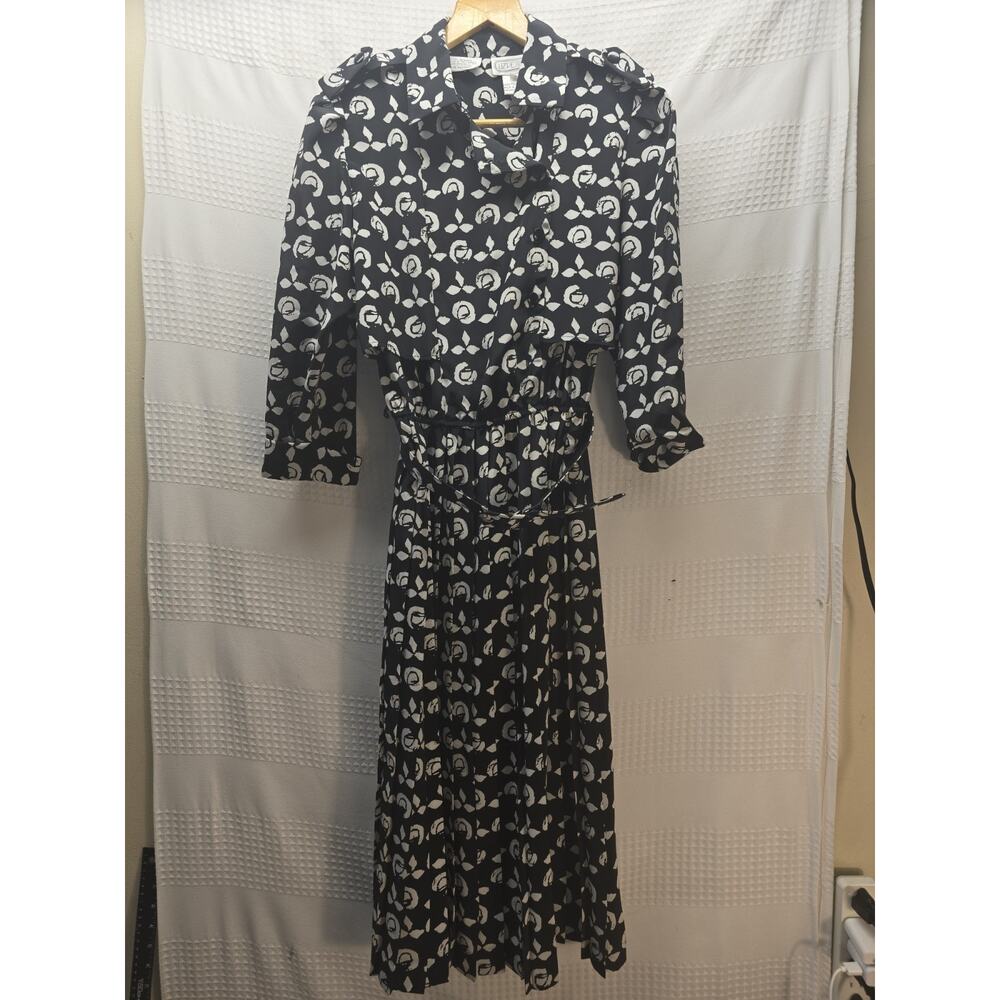 Liz Petites Black/ White Geometric Vintage Liz Midi Dress Size 8 Shoulder Pads